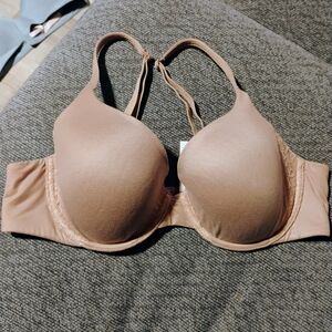 Victoria's Secret Tan Women's Bra Sz 38B